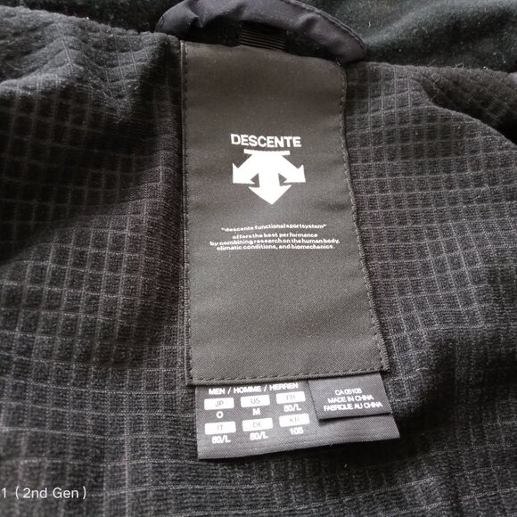 Men's Descente Ski Jacket Size Medium Black - Picture 13 of 14